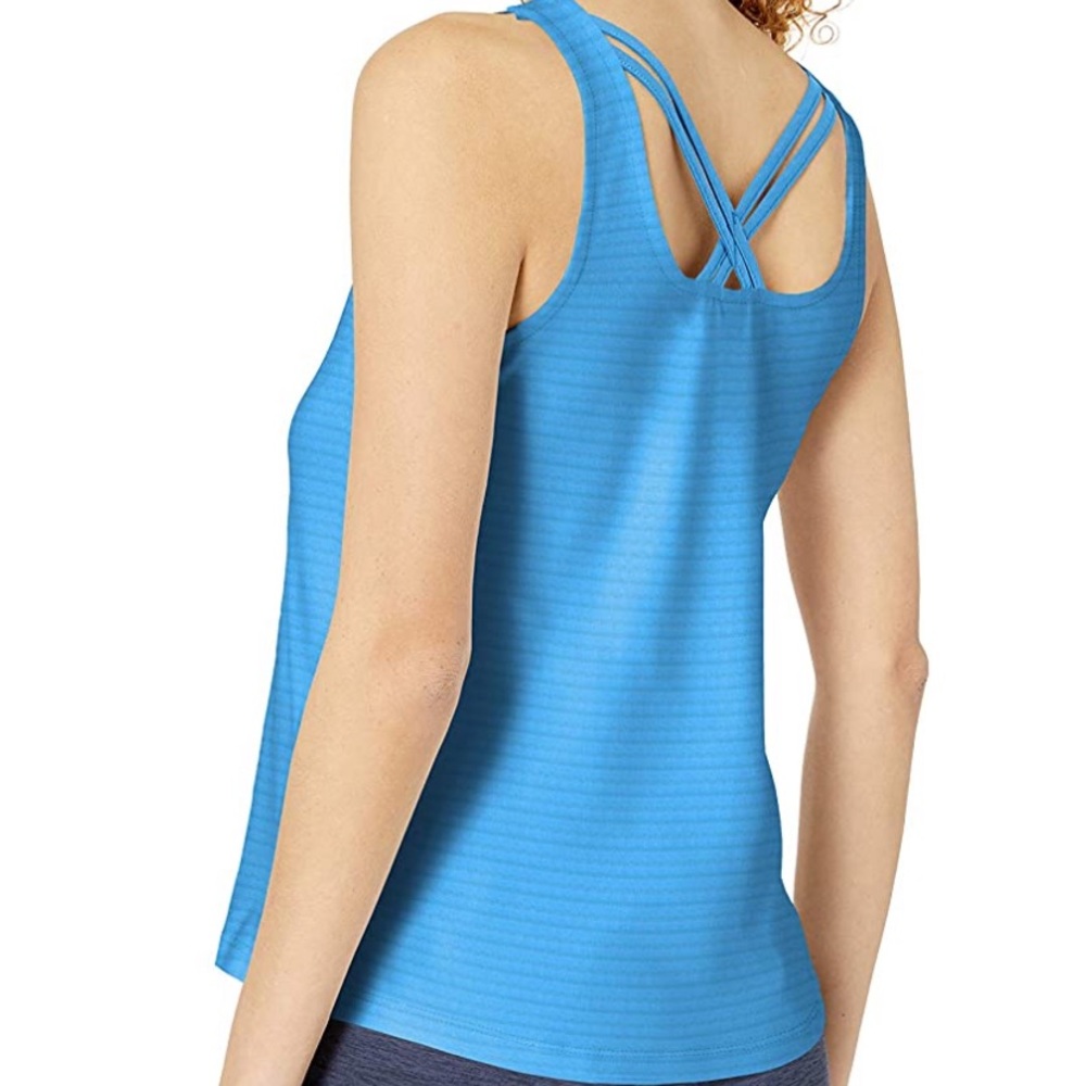• HOST PICK! [Helly Hansen] Tank • - Picture 16 of 16